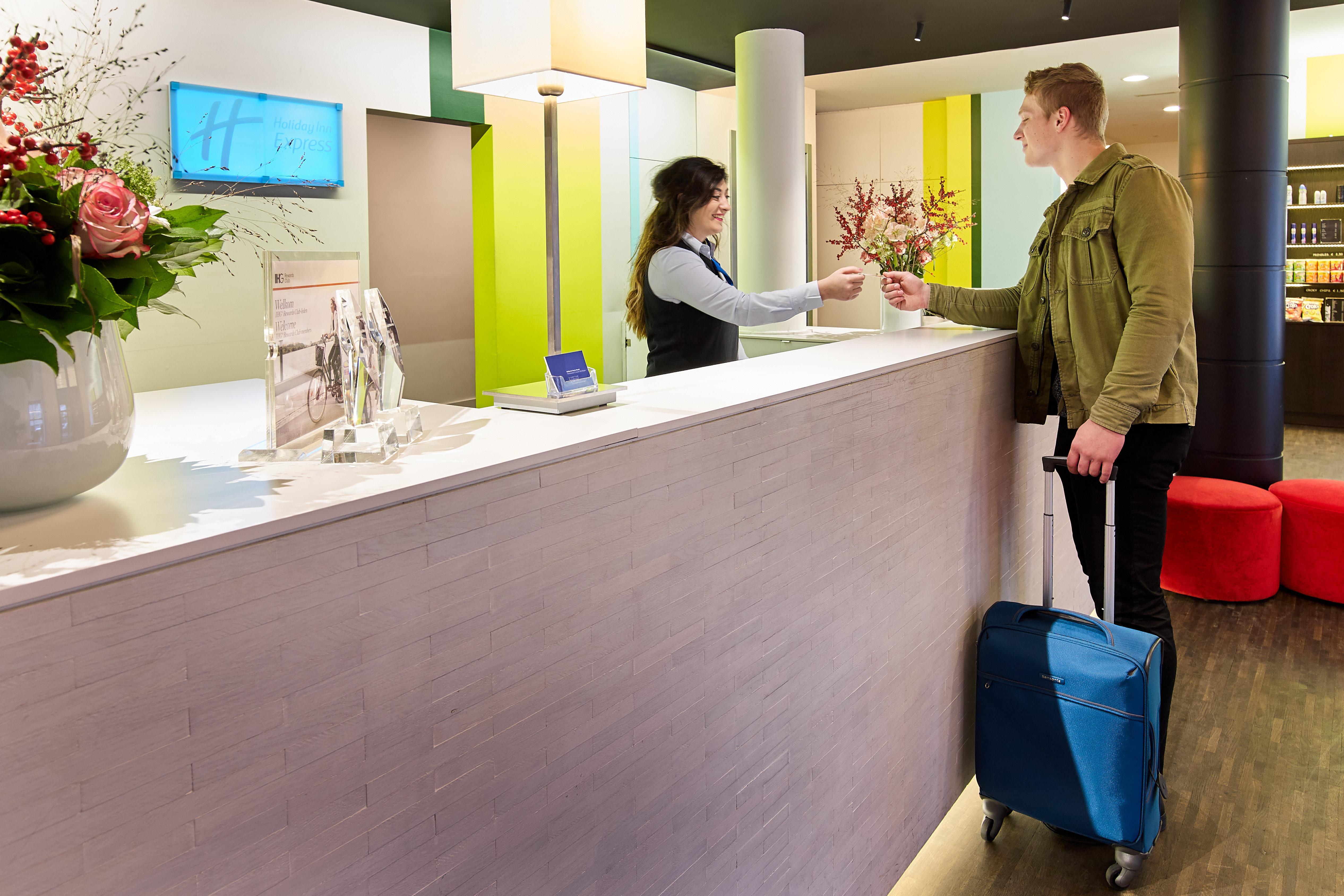 Express By Ihg 3*