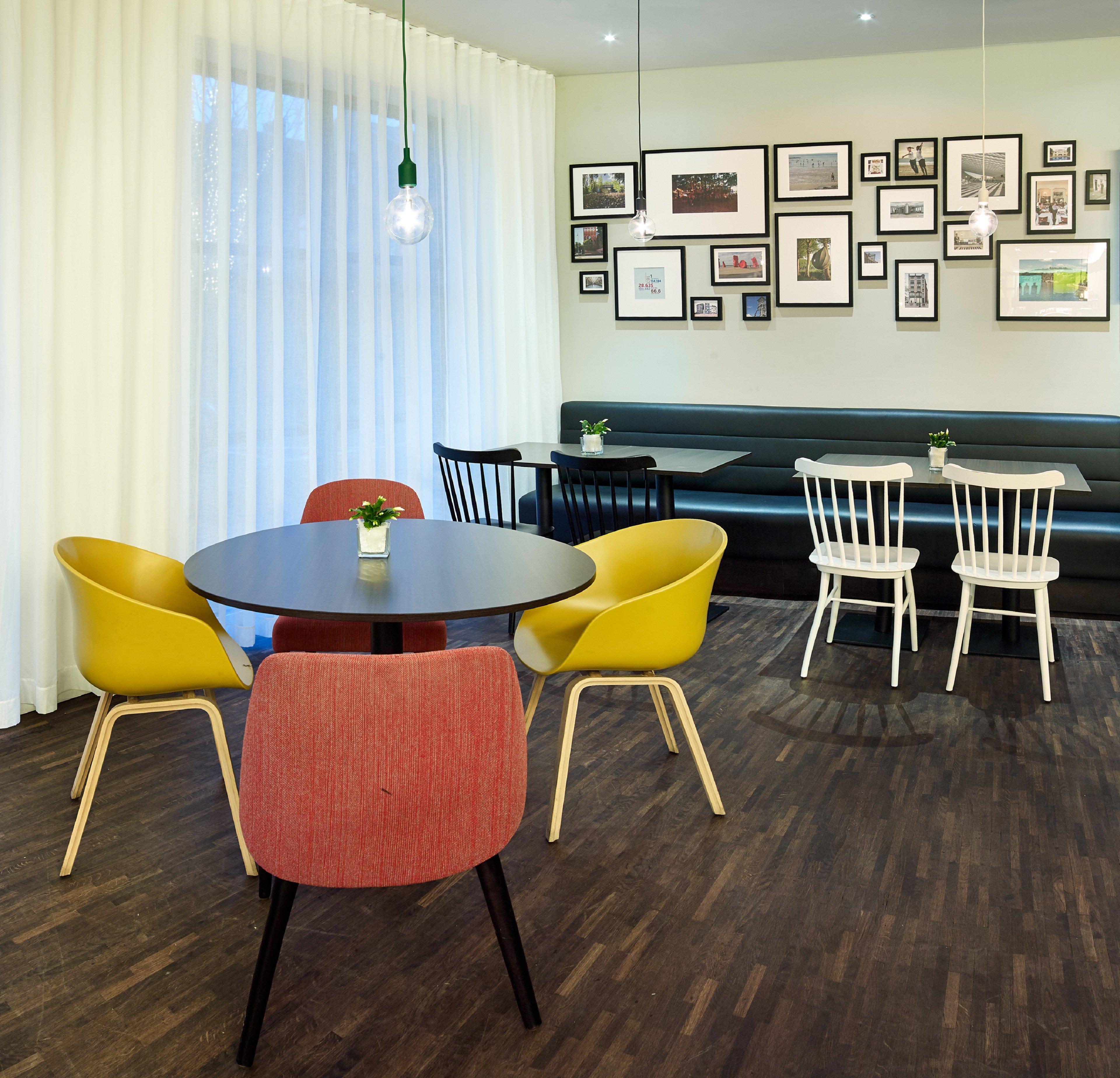 Express By Ihg Hotel