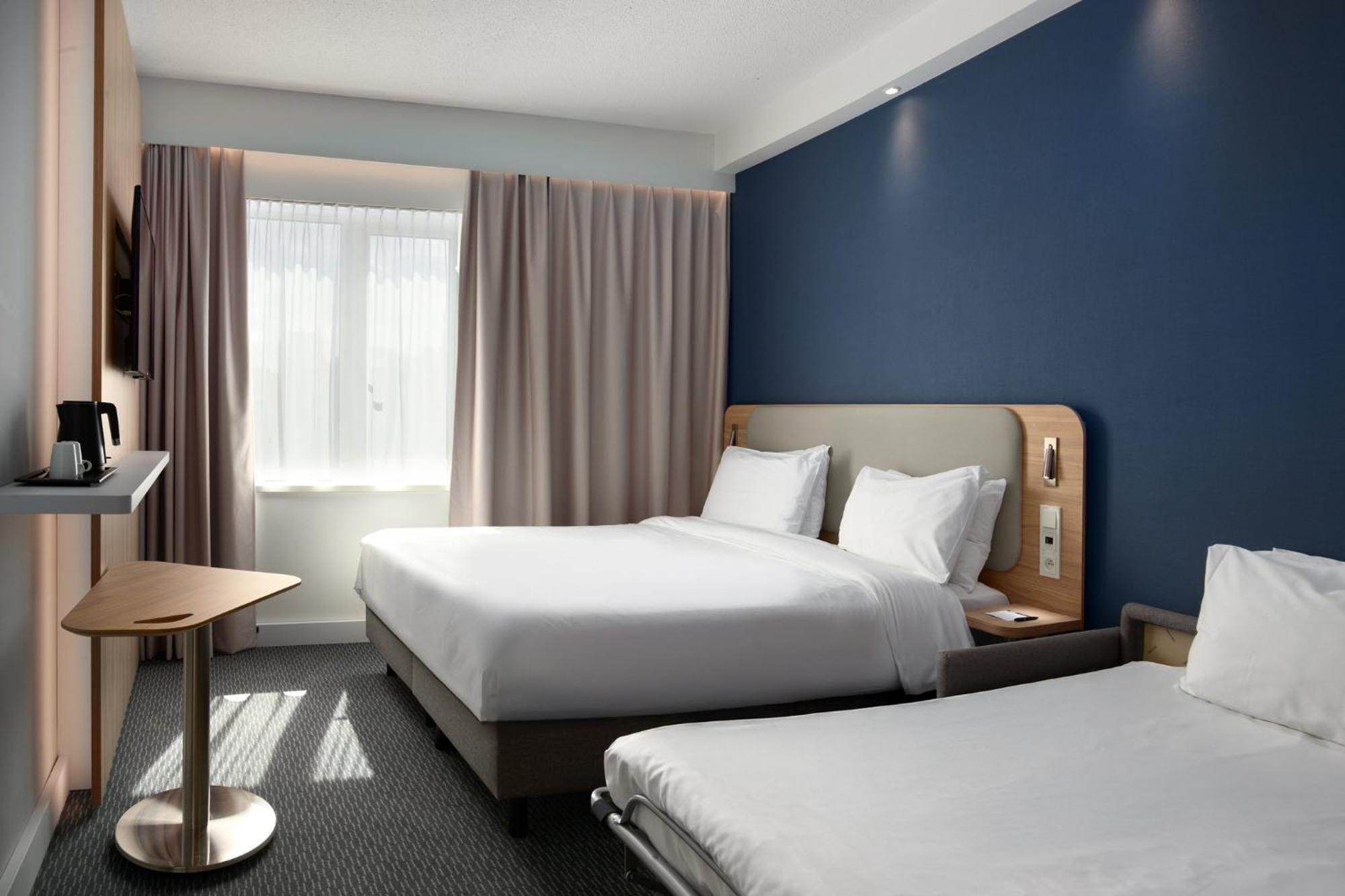 Express By Ihg 3*